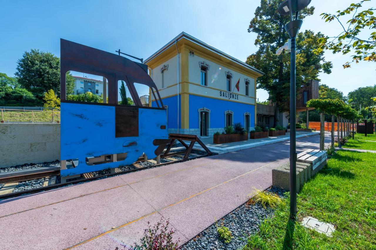 Borgo Stazione Bike Inn Valeggio sul Mincio Luaran gambar