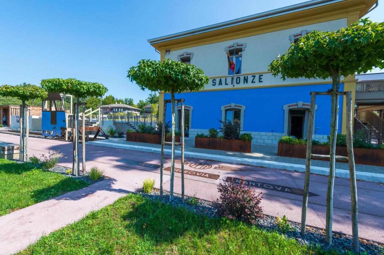 Borgo Stazione Bike Inn Valeggio sul Mincio Luaran gambar